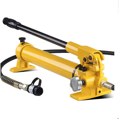 İyi fiyat CP-700 Hydraulic Hand Pump 700 Kg/Cm Pressure With Crimping Pressing And Cutting Heads çevrimiçi