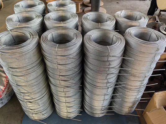 İyi fiyat Bright Compacted Steel Wire Rope 4Vx39S 5FC 4 Strand Flat No Rotating Ungalvanized Steel Wire çevrimiçi